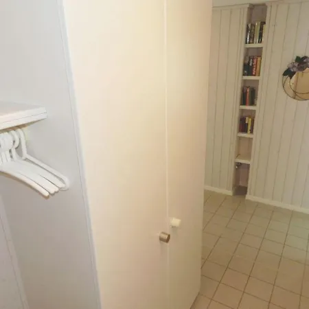 公寓 Monique Nr- 14 Appartement-fewo- Dusche Oder Bad- Wc 5-bettwohnung By Interhome 萨嫩